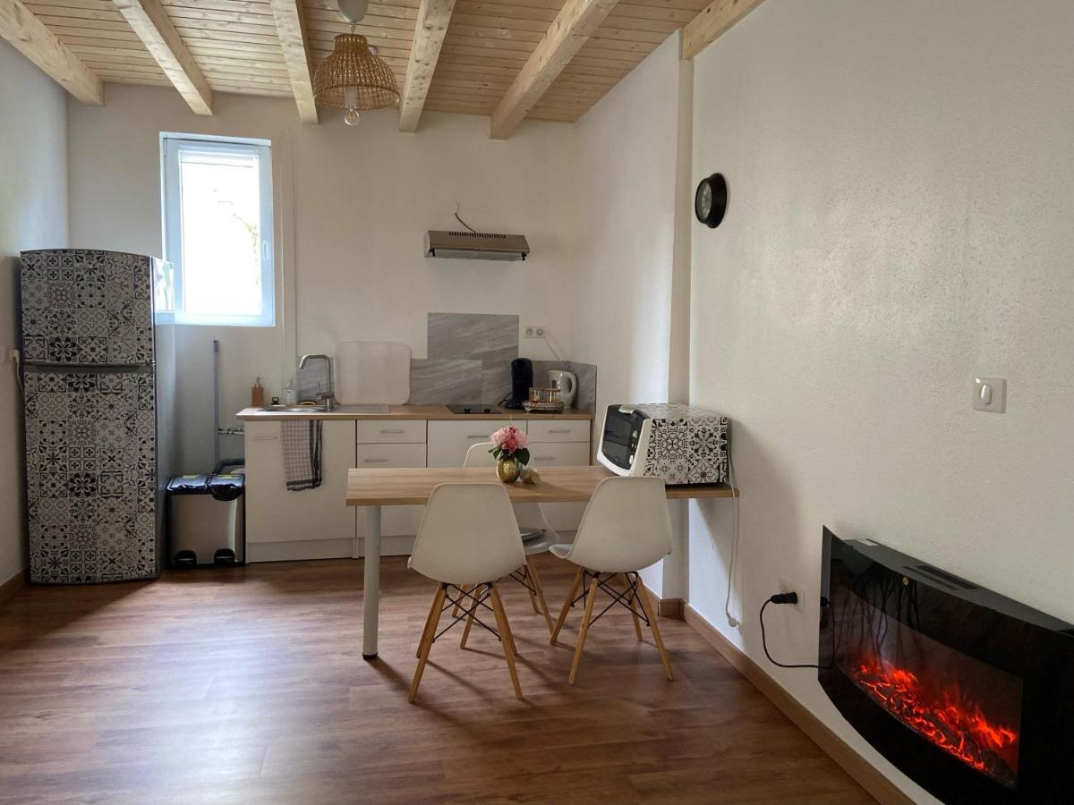 Le Chene: Petit Chalet Cosy Proche De Mulhouse Riedisheim Exterior photo